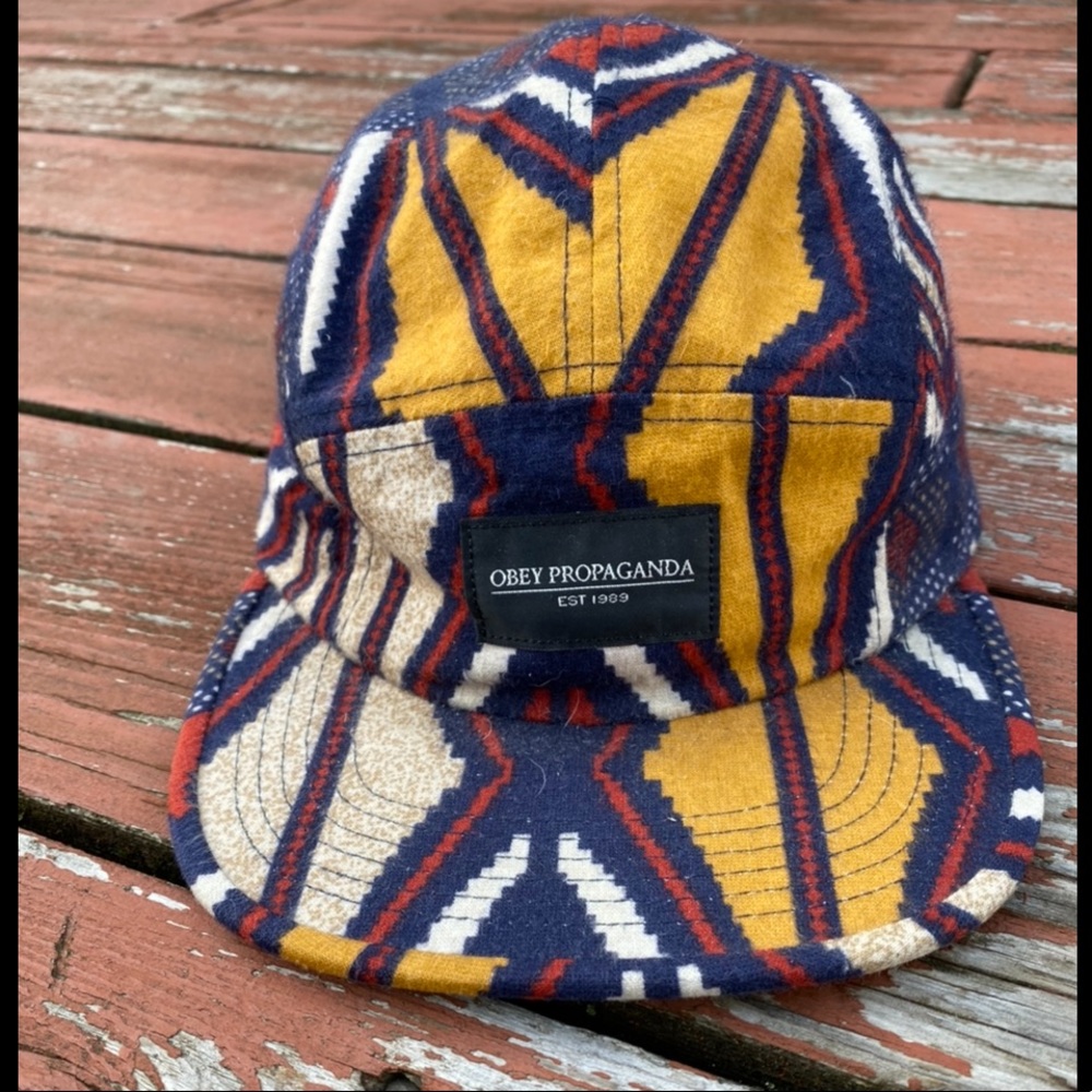 Obey propaganda abstract print hat